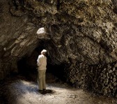 Cueva volcánica en la isla de El Hierro (Foto de El Hierro Turismo).