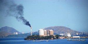 La refinería. Alberto Hugo Rojas.